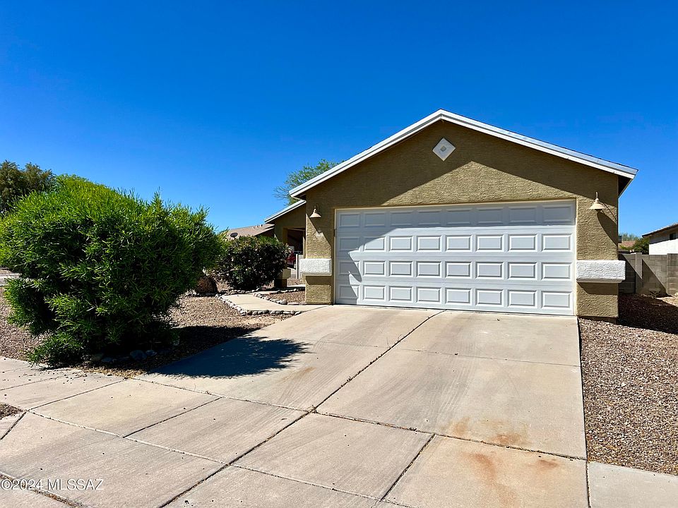 1st image of 6076 S Galiuro Dr