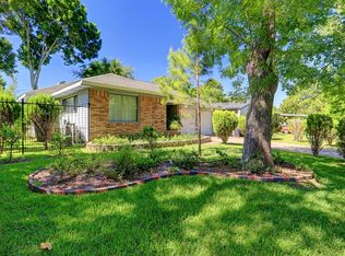 4733 Kinglet St, Houston, TX 77035
