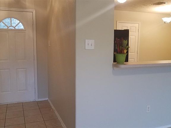4th image of 34543 Parkview Dr
