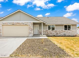 8001 Westbrook Ave, Yakima, WA