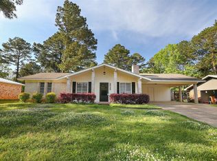 2525 Gina Dr, Pearl, MS 39208