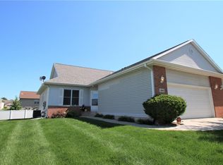 1860 Hunters Creek Way, Marion, IA 52302