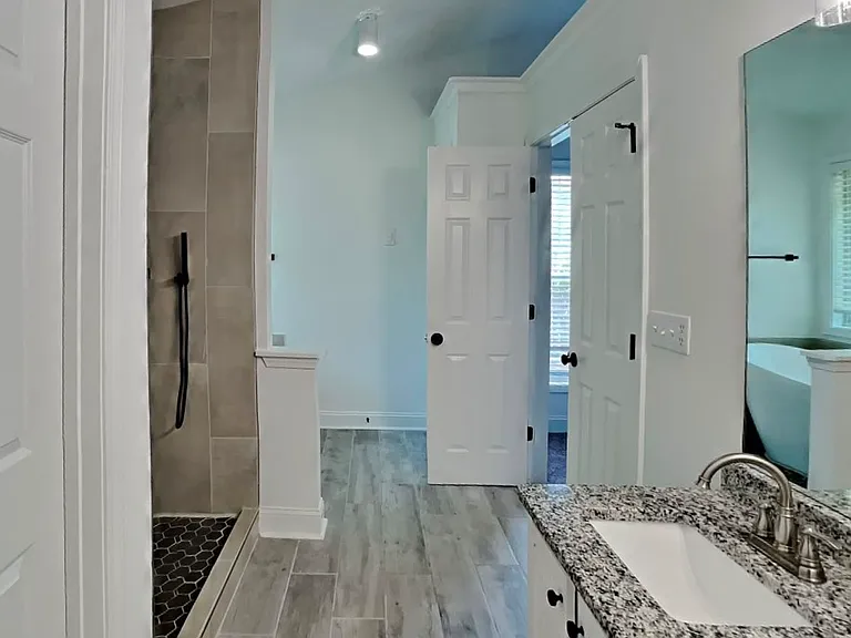 3951 Moore Creek Dr — Photo 11