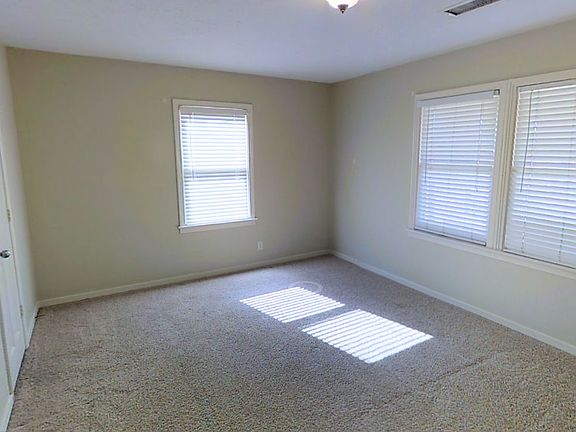 5th image of 1517 S Fannin St