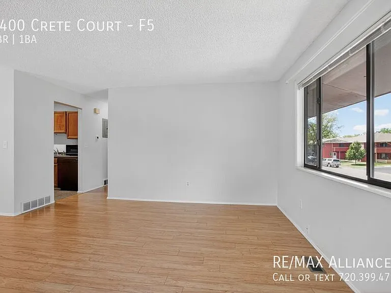 1400 Crete Ct #F5 — Photo 4