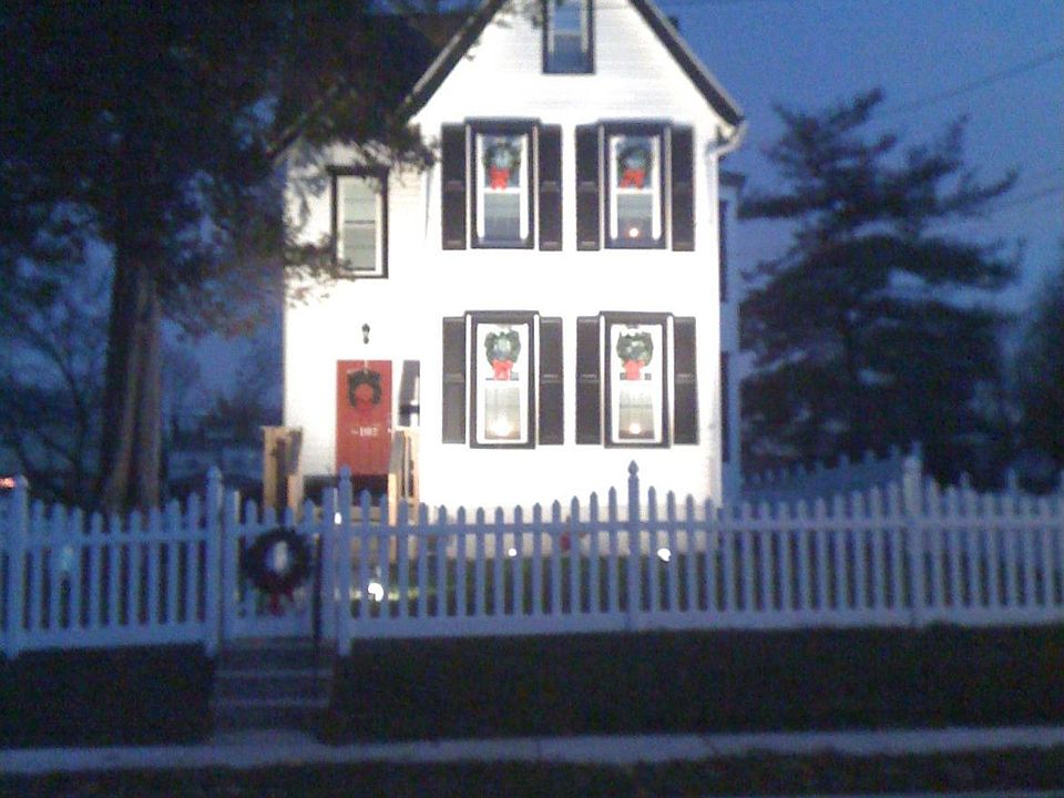 The House at Christmas