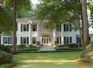 416 Country Club Dr, Griffin, GA