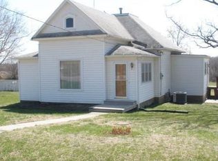 6765 Half Mound Rd, Valley Falls, KS 66088