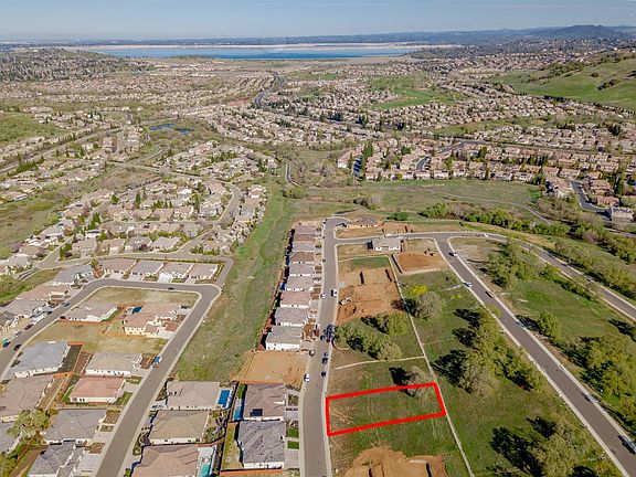 3rd image of 706 Sundahl Dr