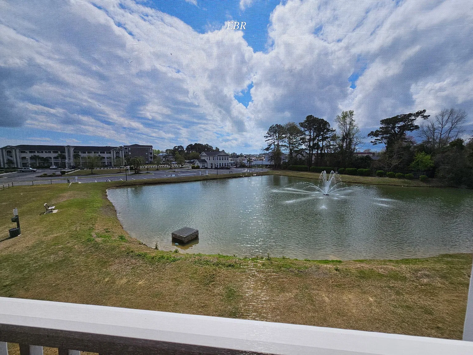 3 bed, 1400 sqft, $1,725 — Photo 2