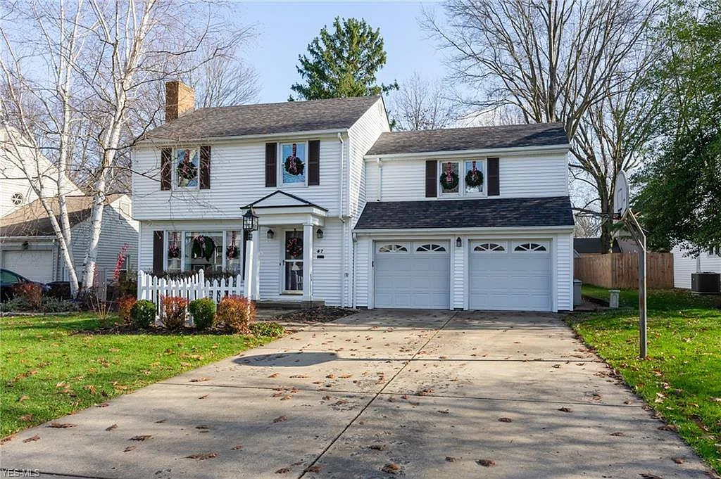 47 Marion Dr photo 1