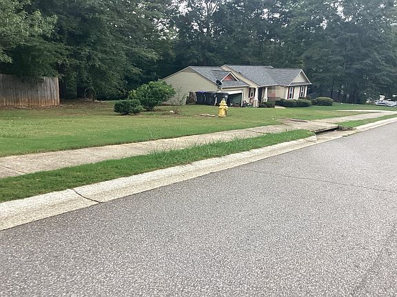 3rd image of 94 Glenfield Dr