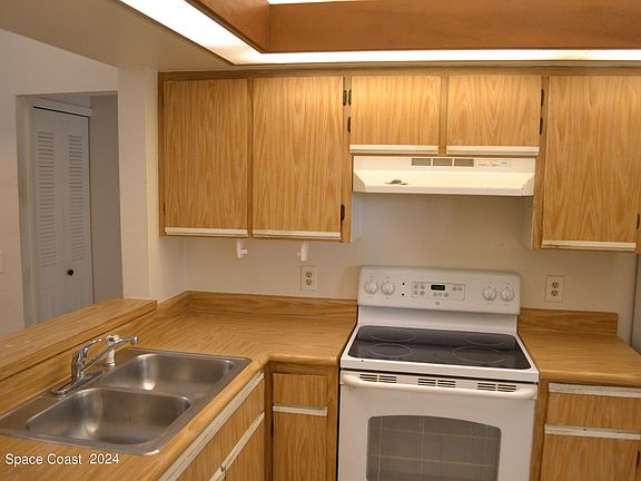 4th image of 3030 S Semoran Blvd APT 12