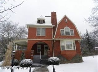 900 Hollywood Cir, Williamsport, PA 17701