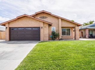 811 White Oak Dr, Ridgecrest, CA 93555
