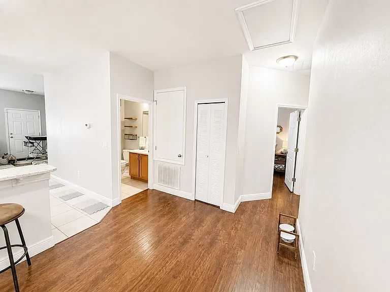 7605 N Dixon Ave — Photo 11