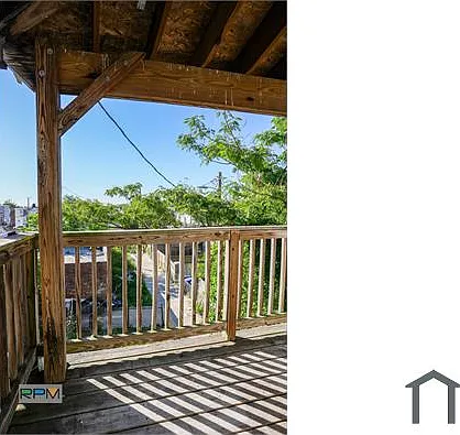 3201 Clarence Ave — Photo 25
