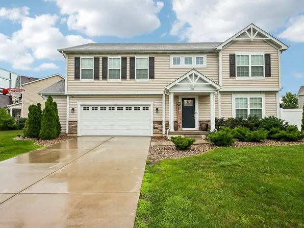 366 E 130th Ln, Crown Point, IN 46307