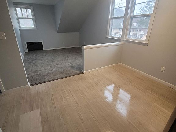 Beautiful Dining Area and Living Room