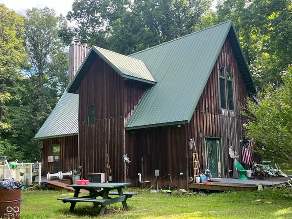 9716 E Ferndale Rd, Rockville, IN 47872