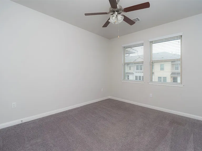 13800 Lyndhurst St #191 — Photo 14