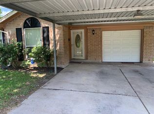 11731 Bay Cedar Dr, Houston, TX 77048