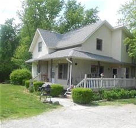 1st image of 210 W Waterford St