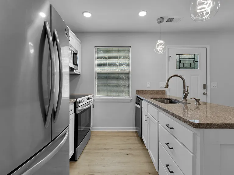 2537 Willowbranch Dr — Photo 12