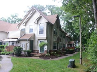 401 Bracknell Arch #F, Chesapeake, VA 23320