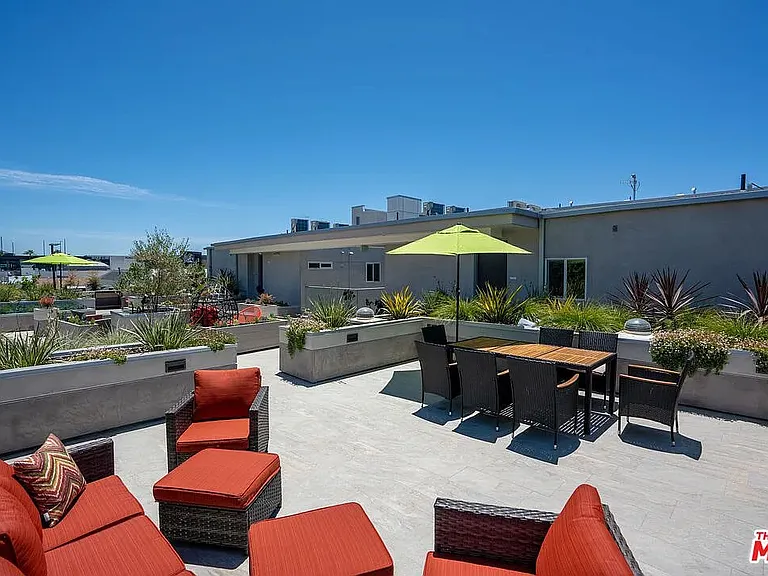 2336 Westwood Blvd #213 — Photo 15