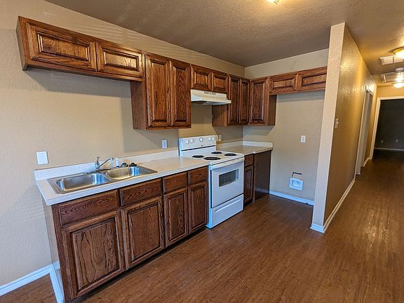 5th image of 3102 Hale Ave APT 104