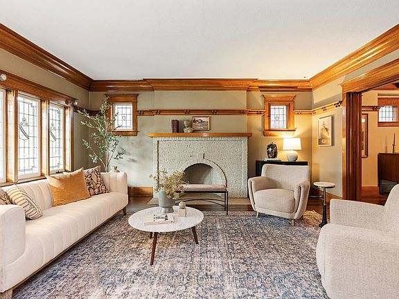 3rd image of 173 High Park Ave