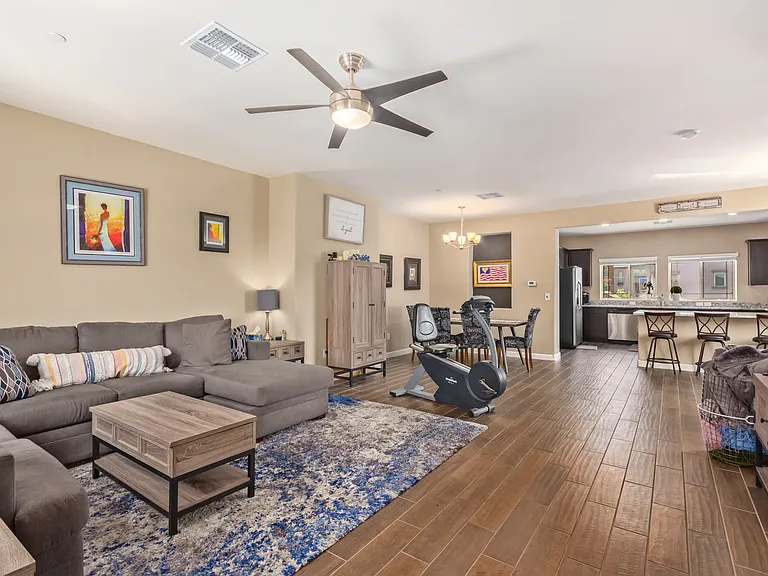 2150 W Alameda Rd #1325 — Photo 7