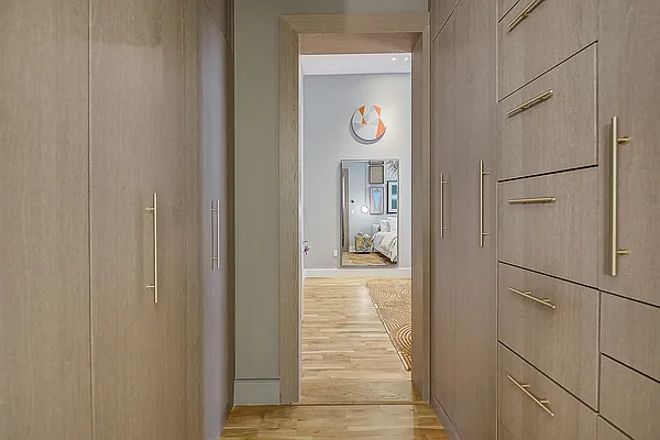 Sold by Douglas Elliman | media 20