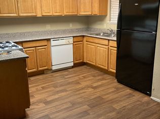 32 West 7th Street - C, Tracy, CA 95376