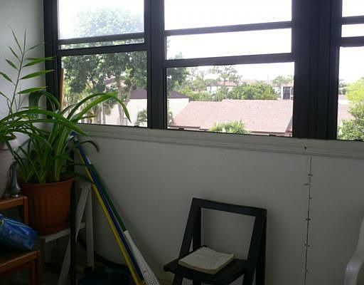 3rd image of 703 Sunny Pine Way APT E3