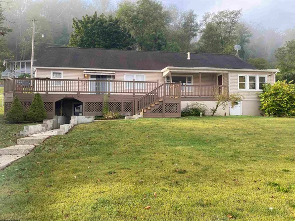 1619 Hoffman Ave, Clarksburg, WV 26301