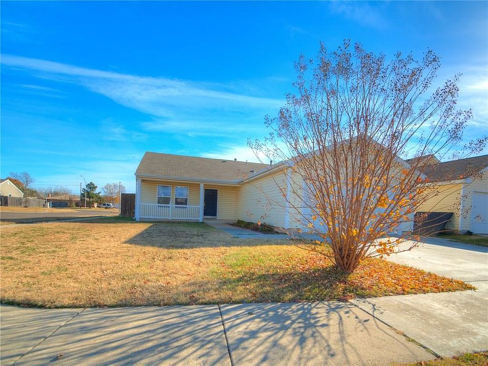 1st image of 316 Bush Creek Way
