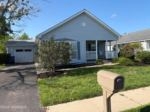 66 Perrys Lane, Manahawkin, NJ 08050