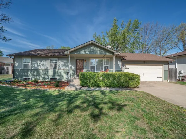 713 Filmore St, Cheney, KS 67025