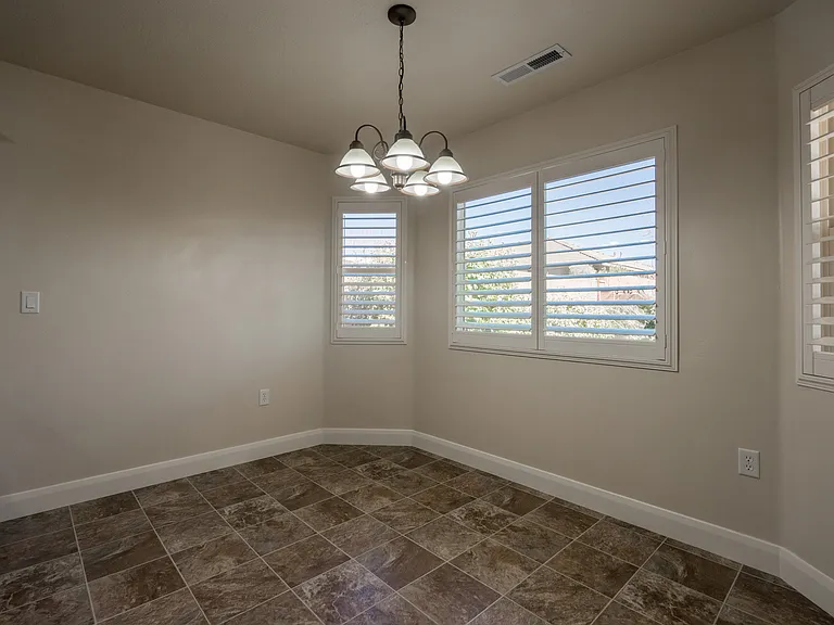 986 Camel Springs Dr — Photo 26
