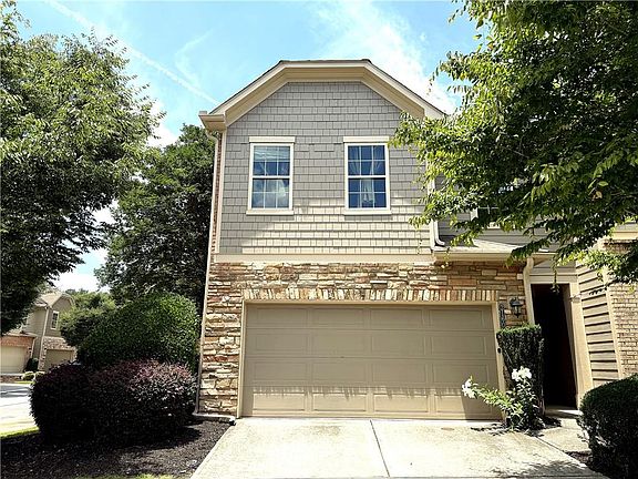 2nd image of 2160 Crestridge Trl NE