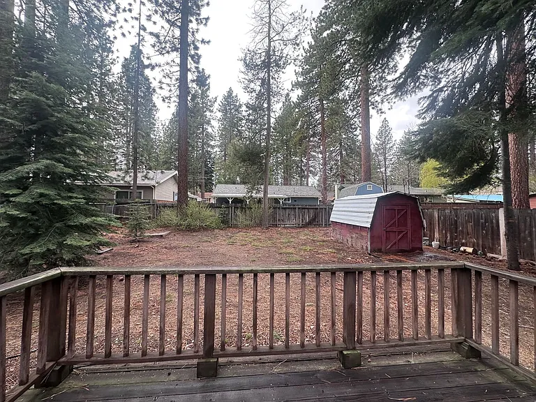 886 Tahoe Island Dr — Photo 14