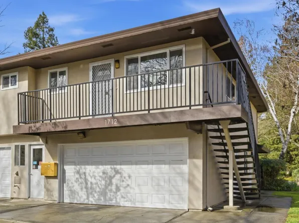 1712 Fremont Ct APT 4, Davis, CA 95618