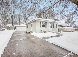 3624 Vineyard Ave NE, Grand Rapids, MI 49525