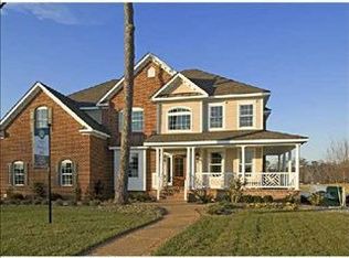 1148 Knights Bridge Ln, Virginia Beach, VA 23455