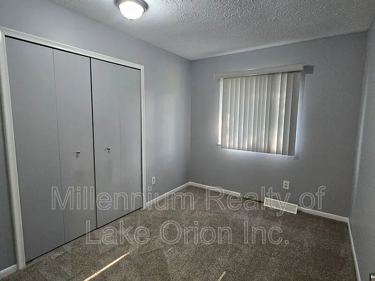 730 Harry Paul Dr — Photo 17