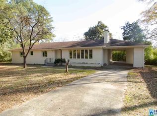 933 11th St, Pleasant Grove, AL 35127