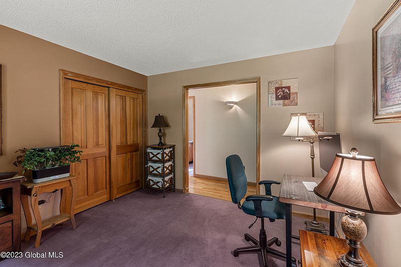 5th image of 71 Foster Road
