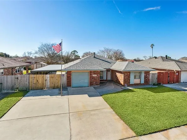 425 Pellerin Dr, Kenner, LA 70065